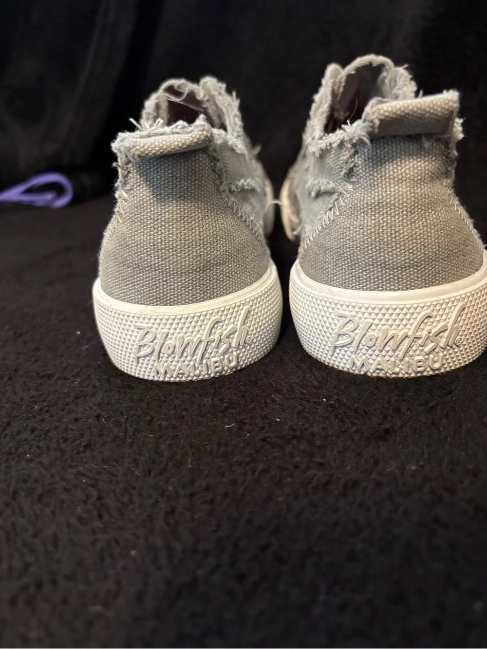 Kids Slip-On Frayed Canvas Sneakers in Gray